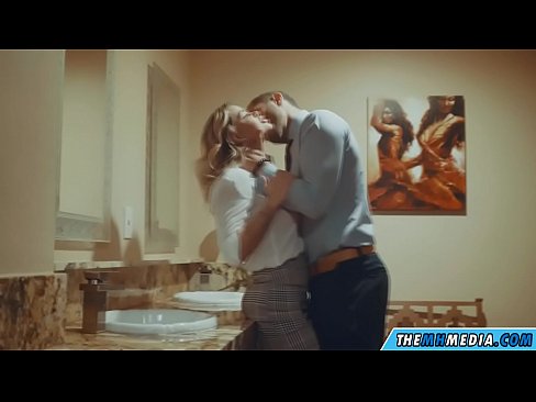 ❤️ When a busty blonde seduces you in a public restroom ❤️ Just porn at us en-us.porn-milf300.ru ❌❤